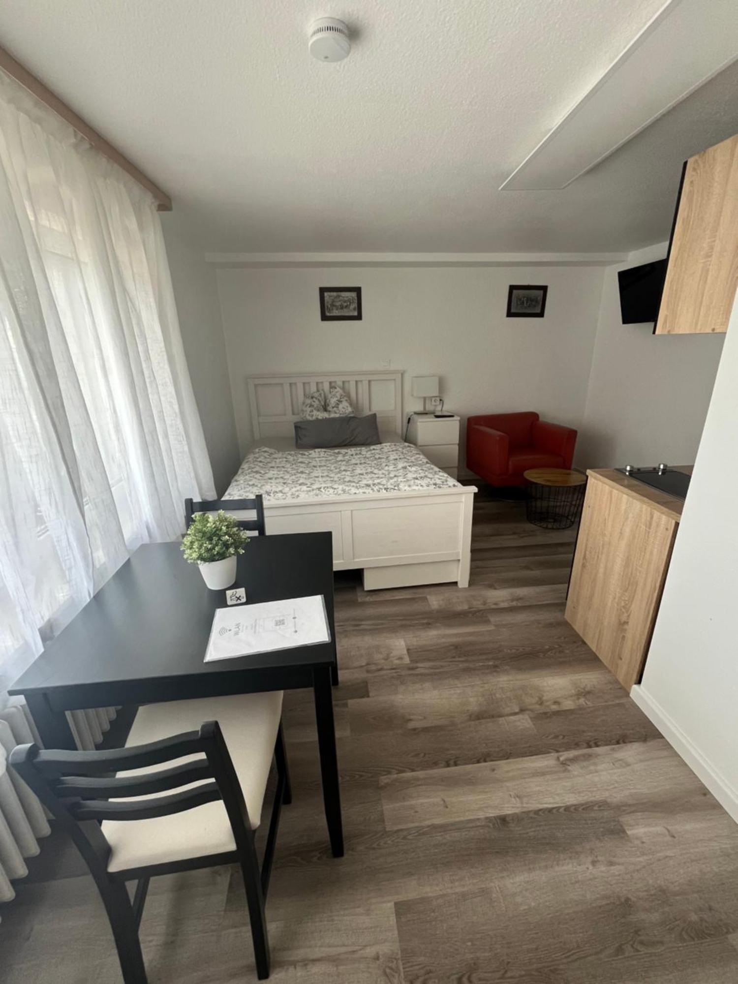 Ferienwohnung A&S Heuchelheim Heuchelheim  Dış mekan fotoğraf
